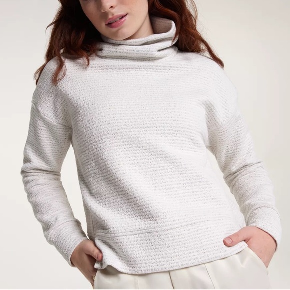 CALIA by Carrie Underwood Jackets & Blazers - CALIA Women's Lunar Jacquard Funnel Neck Small NWT